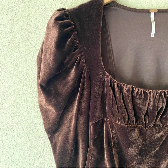 Free People Hold Me Brown Velvet Top XS - Picture 4 of 11